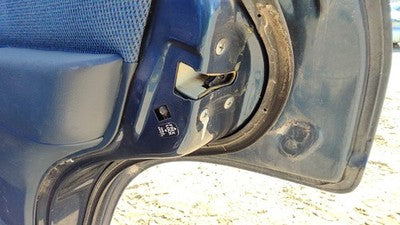 1995 Nissan Pathfinder Passenger Right Rear Door Latch With Rods/Cables Oem Back
