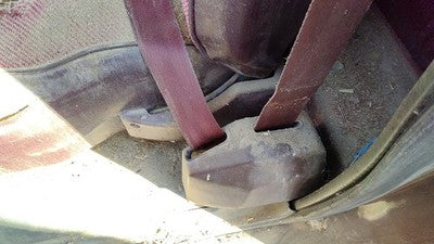 1983 Gmc Sierra C3500 Driver Left Front Seat Belt Retractor Oem Shoulder Red