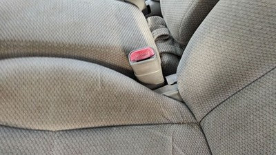 1997 Ford Taurus Driver Left Front Seat Belt Buckle Receiver Oem Gray