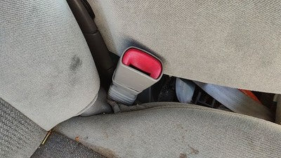 2000-2003 Ford Taurus Passenger Right Front Seat Belt Buckle Receiver Oem Gray