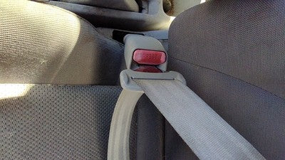 06-11 Hyundai Accent Driver Left Front Seat Belt Buckle Receiver Fz Gray 4 Door