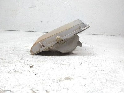 85-86 Deville Passenger Right Front Turn Signal Light Lamp Fender Mounted