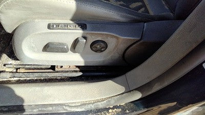 2006 Vw Jetta Driver Left Side Power Seat Switch With Trim Panel Oem Gray
