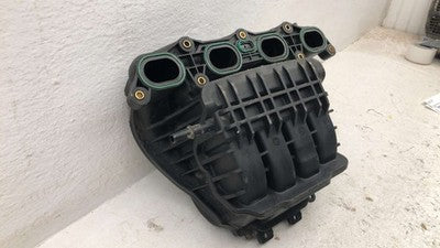2007-2008 Chevy Cobalt Intake Manifold Oem 2.2L 12590301