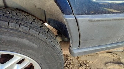 2004 Jeep Grand Cherokee Passenger Right Rear Moulding On Quarter Panel Oem
