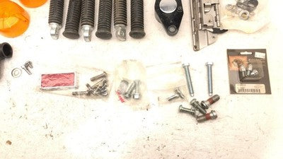 00 Davidson Misc Items Turn Signal Lens Saddlebag Hinge Pegs Stainless Hardware