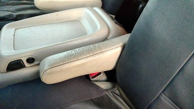 2000-2002 Chevy Suburban Driver Left Arm Rest Oem Leather Seat Front 88936770