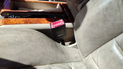 2000-2004 Audi A6 Driver Left Front Seat Belt Buckle Receiver Oem Tan
