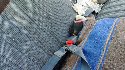 1993 Gmc Sierra 2500 Driver Left Front Seat Belt Buckle Receiver Oem Blue