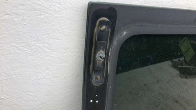 2001-2007 Dodge Caravan Passenger Right Rear Quarter Glass Back Side Window Oem