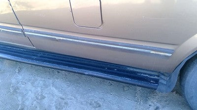 1995 Chevy Astro Driver Left Rear Moulding On Quarter Panel Oem Brown Forward