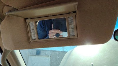 2000-2002 Ford Expedition Driver Left Sun Visor Oem Tan Fh Yl1Z7804105Aaa