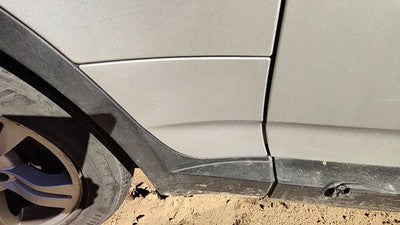 2004 Bmw X3 Driver Left Moulding From Fender Oem Trim Strip Silver