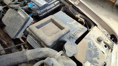 1997 Silverado 2500 Engine Compartment Box Housing With Lid Oem Storage 7.4L