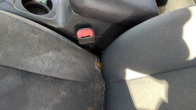 00-04 Jeep Grand Cherokee Driver Left Front Seat Belt Buckle Receiver Gray Dv