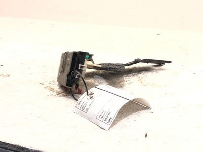 2013 Dodge Ram 1500 Driver Left Front Door Latch With Mount Bracket Standard Cab
