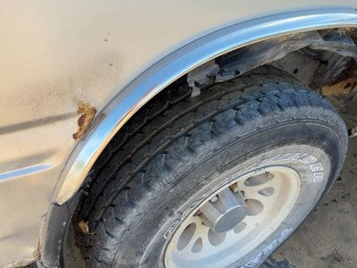 1991 Isuzu Pup Passenger Right Rear Wheel Flare Moulding Oem Back Silver