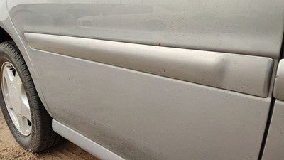 1997-05 Malibu Passenger Right Rear Moulding From Door Back Trim 17u Silvermist