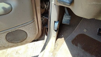 1997 Silverado 2500 Driver Left Lower Kick Trim Panel Oem Tan 52D