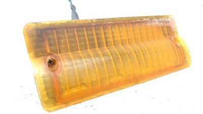 1984-1991 Jeep Grand Wagoneer Passenger Right Front Turn Signal Light Lamp Oem