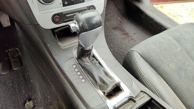2009 Chevy Malibu Floor Shifter Lever Assembly Shift Unit Automatic Transmission
