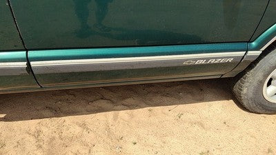 1995-1997 S10 Blazer Passenger Right Front Moulding From Door Oem Trim Strip