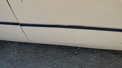 1984 Ford Tempo Passenger Right Front Moulding From Door Oem Trim Strip