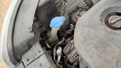 2014-2019 Kia Soul Windshield Washer Fluid Reservoir With Pump Oem Wiper Tank