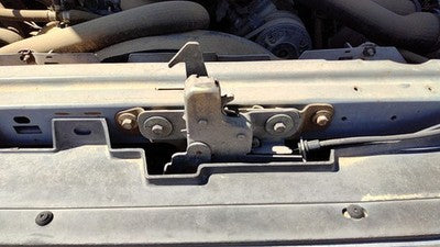 1987-1991 Ford F150 Hood Latch Assembly With Bracket Oem