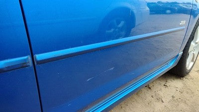 04-06 3 Passenger Right Front Moulding From Door Trim Strip 27B Winning Blue