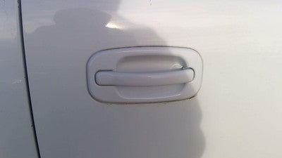 2000-2006 Chevy Suburban Passenger Right Rear Outside Door Handle Back White 50U