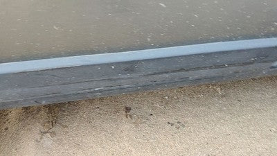 98-05 Vw Passat Passenger Right Rear Lower Moulding From Door Back Trim Strip