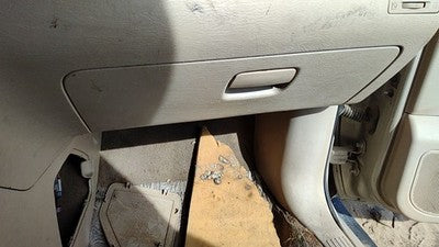 07 Suzuki Grand Vitara Xl-7 Glove Box Assembly Complete Door With Latch Oem Tan