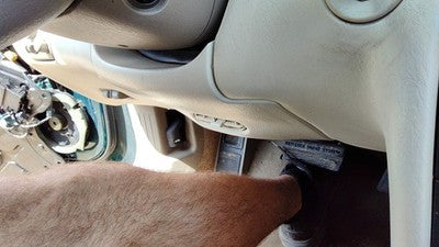 1998-00 Cadillac Seville Lower Dash Under Column Knee Bolster Trim Panel Tan 503