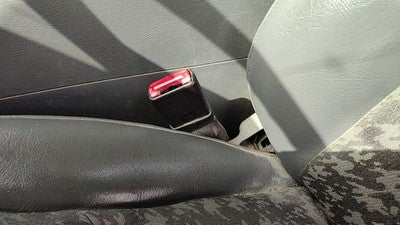 1999 Mercedes Ml320 Driver Left Front Seat Belt Buckle Receiver Oem