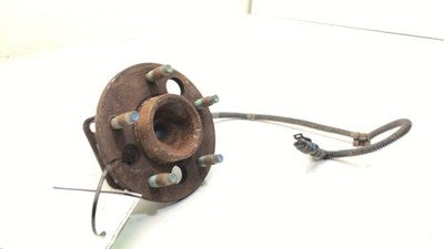 1997-2005 Chevy Venture Rear Spindle Stub Wheel Hub With Speed Sensor Wire Oem