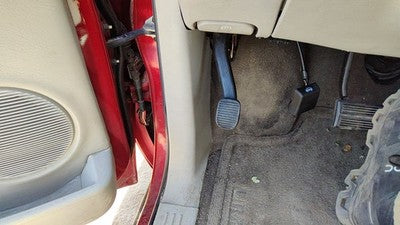 2006 Chrysler Town Country Driver Left Lower Kick Trim Panel Oem Khaki J1