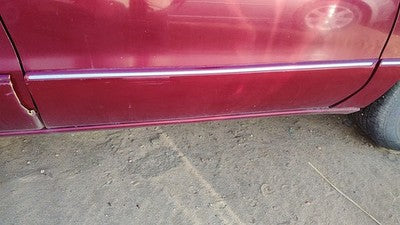 1996 Olds 88 Passenger Right Front Moulding From Door Oem Trim Strip Red