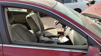 2002-2006 Nissan Altima Passenger Right Front Side Window Door Glass Oem