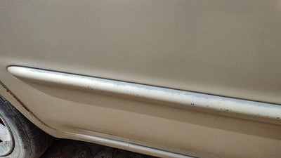 00-01 Maxima Passenger Right Rear Moulding From Door Oem Back Trim Strip Gold