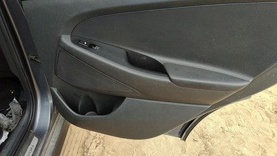 16-18 Tucson Passenger Right Rear Inside Door Trim Panel Only Back Black Try