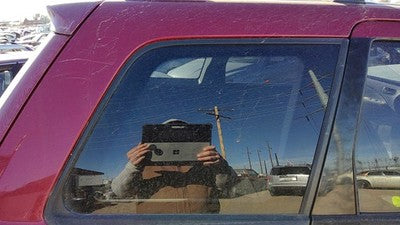 03-06 Mitsubishi Outlander Passenger Right Rear Quarter Glass Back Side Window