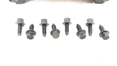 1998-2001 Mazda B2500 Valve Cover Oem 2.5L Zzp010220