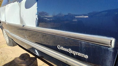 1989 Olds Cutlass Cierra Passenger Right Front Moulding From Door Oem Trim Strip