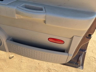 04-05 Durango Passenger Right Front Door Trim Panel With Switches Gray Hjj1