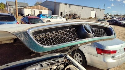 1993-1995 Pontiac Bonneville Front Grille Assembly Oem 25615570