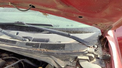 2002-2006 Nissan Altima Driver Left Windshield Wiper Arm Oem Blade Lever