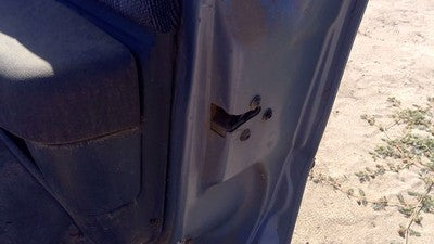1991 Chevy Caprice Passenger Right Front Door Latch With Rods/Cables Assembly