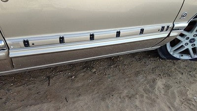1992 Buick Park Ave Ultra Passenger Right Front Moulding From Door Trim Gold