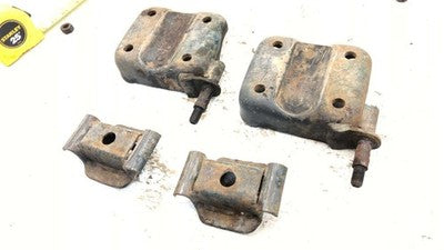 1996 Nissan Hardbody Rear U Bolts Shock Mount Spring Plate Set Oem 4X4